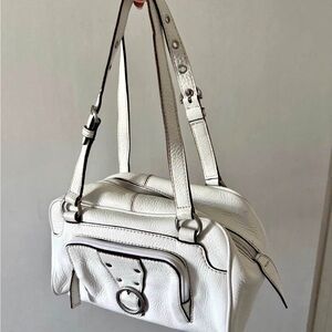 Talbots White Leather Shoulder Bag with Ring Accent